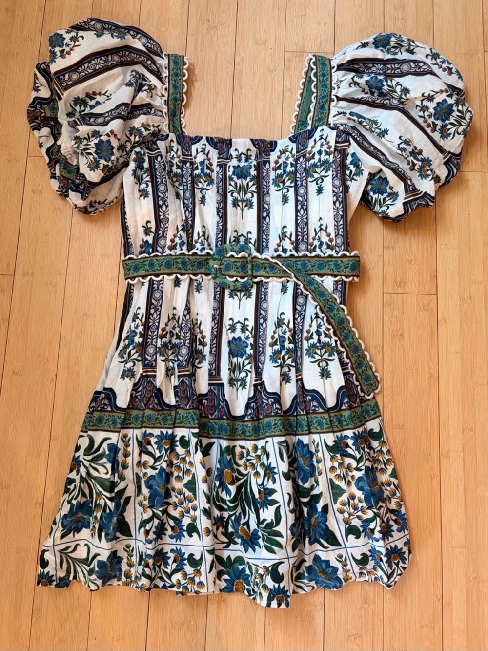 Farm Rio gorgeous mini dress Anthropologie L NWT